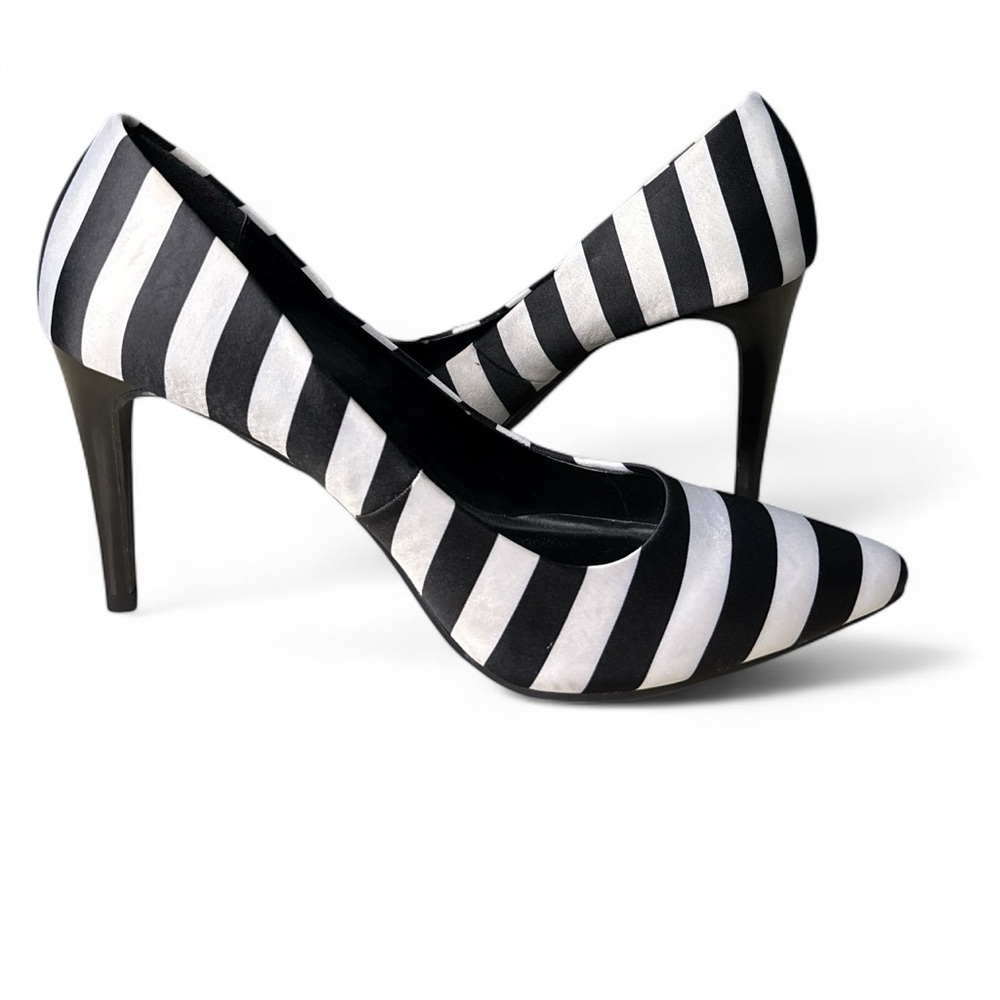 a.n.a Black White Striped Pumps Pointed Toe Heels Size 8.5 - Picture 7 of 9